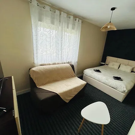 Les Nuits Du Cotentin Meuble Apartman